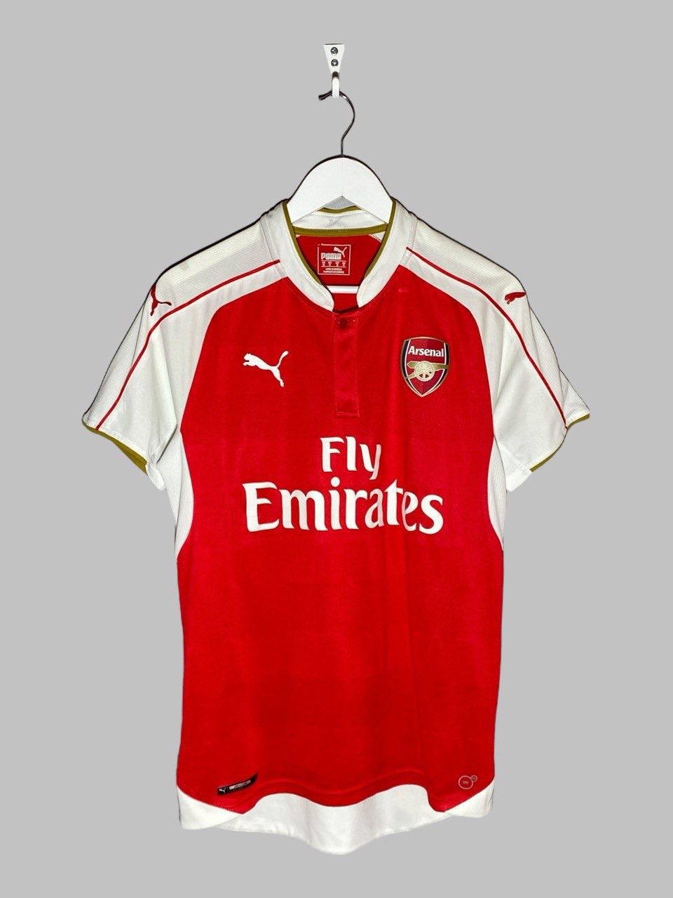 Puma Arsenal London 2015/16 Home Football Shirt Soccer Jesey