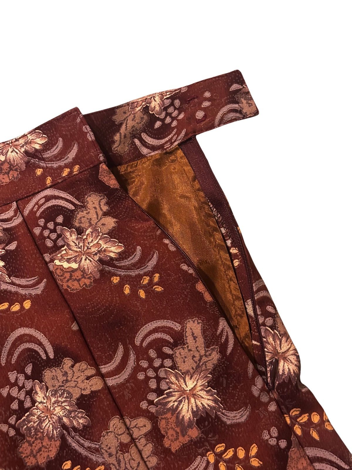Other Brown floral A-lined Skirt.2003 Size 40" / US 18 - 9 Thumbnail
