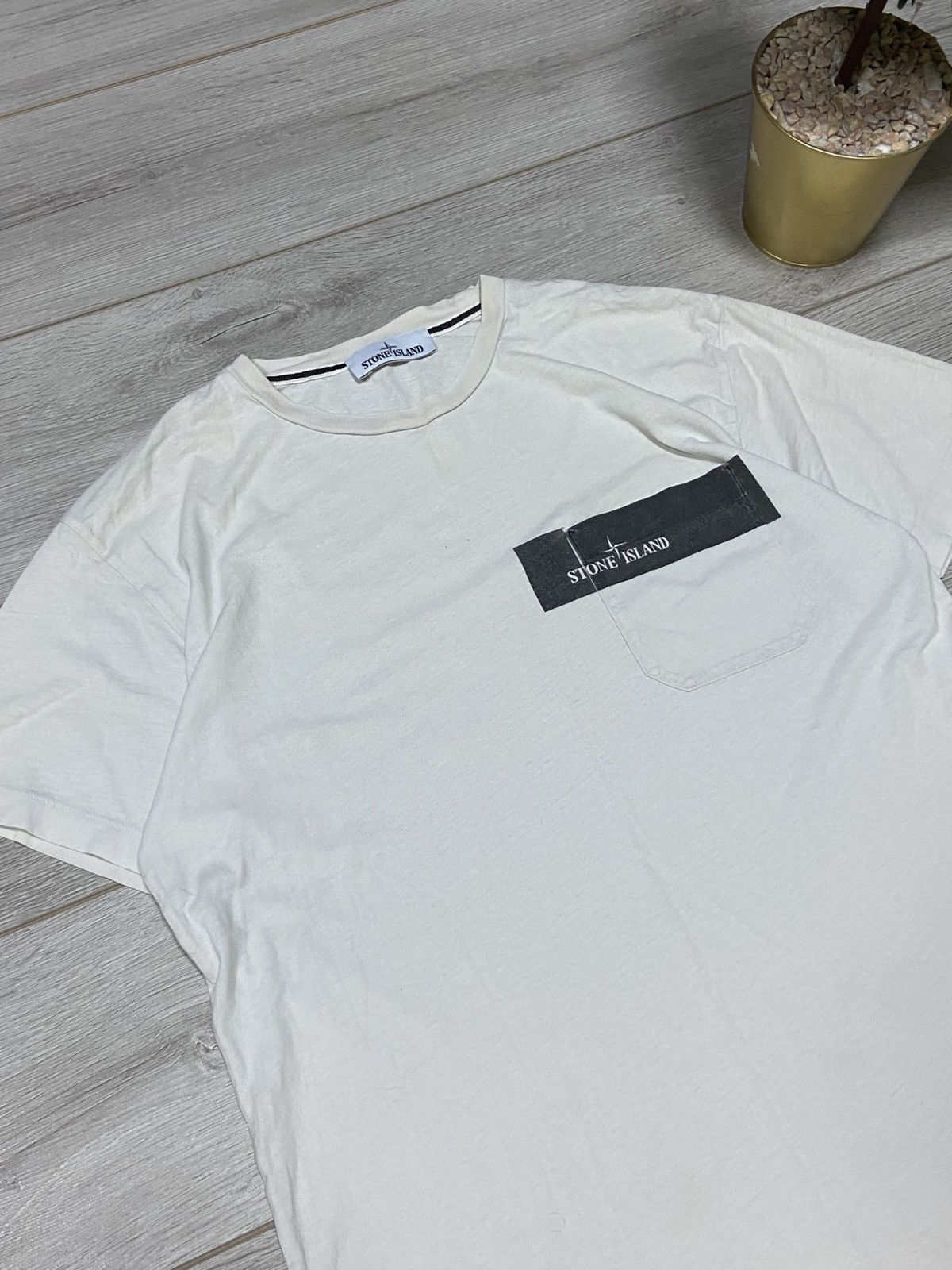 Stone Island Stone Island big pocket logo compass distressed shirt Size US L / EU 52-54 / 3 - 3 Thumbnail