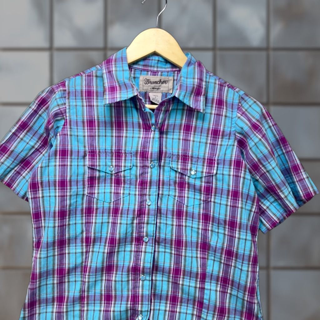 Wrangler VINTAGE Wrangler Pearl Snap Plaid Short Sleeve Shirt Women’s Small Blue Size S / US 4 / IT 40 - 1 Thumbnail