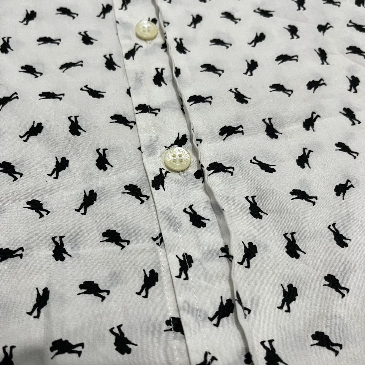 Bape A Bathing Ape Small Logo Pocket Shirt Size US S / EU 44-46 / 1 - 5 Thumbnail