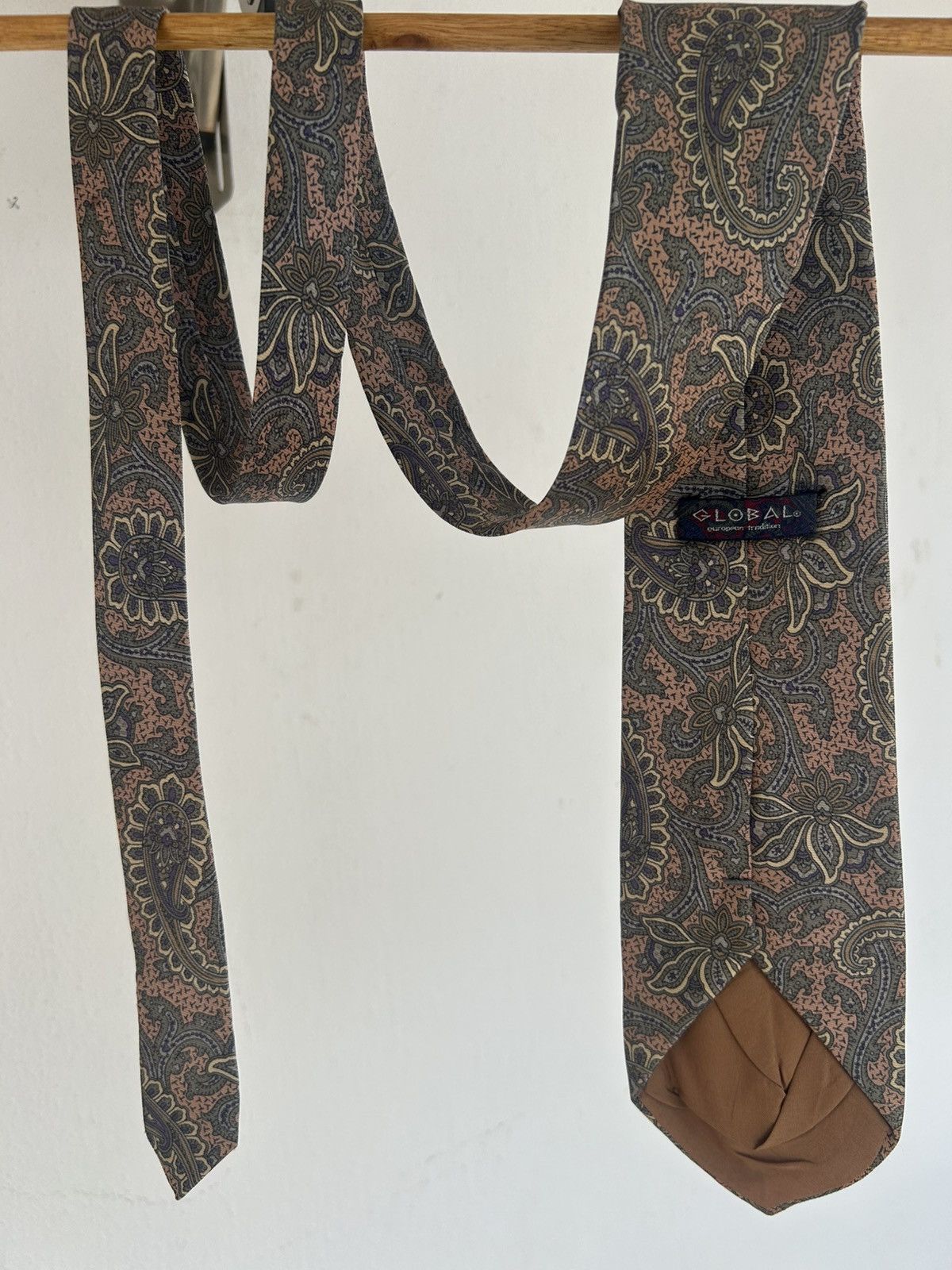 Other Global Euro Vintage Tie Floral Size ONE SIZE - 2 Thumbnail