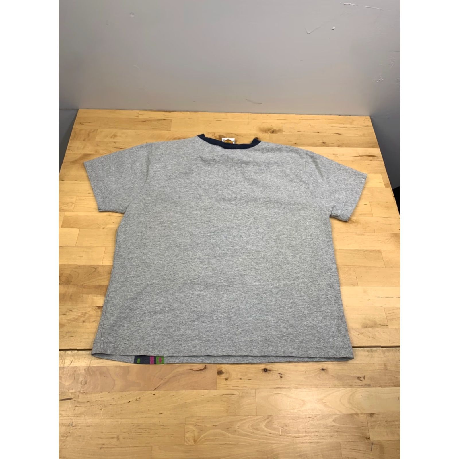 Vintage VINTAGE Looney Tunes Tweety Bird Shirt Womens S Gray 90s Bird Cartoon Pullover Crew Neck Short Sleeve Casual 12277 Size S / US 4 / IT 40 - 8 Thumbnail