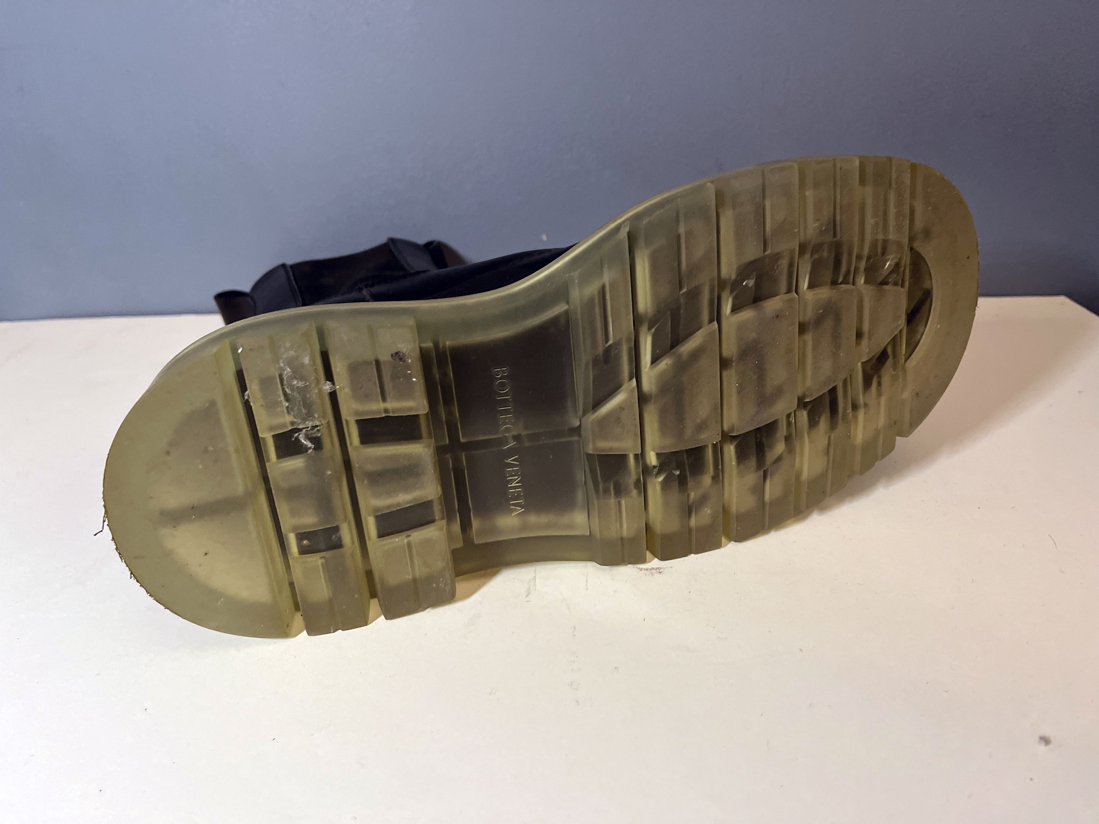Bottega Veneta BOTTEGA VENETA BLACK TRANSPARENT TIRE BOOTS EU 42/ US 10 Size US 9 / EU 42 - 10 Thumbnail