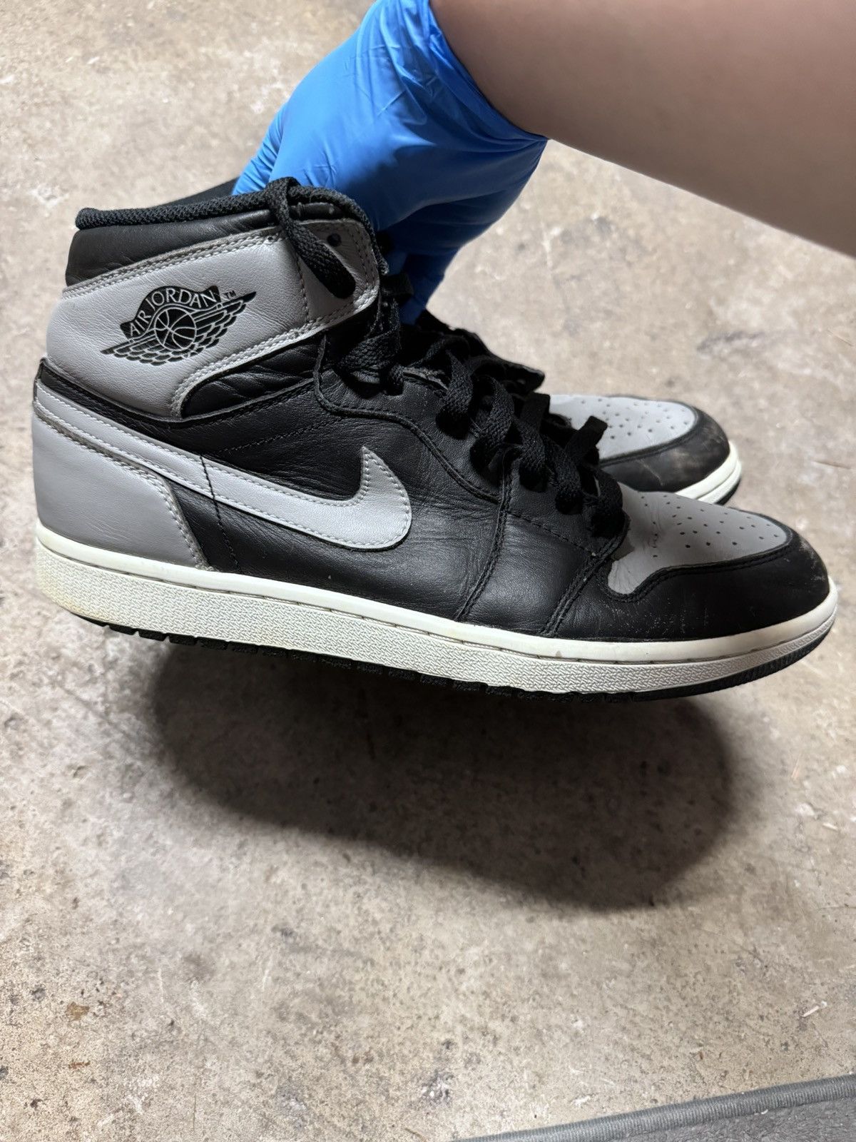 Jordan Brand × Nike Nike Air Jordan 1’s Shadow (2013) Size US 10 / EU 43 - 9 Thumbnail