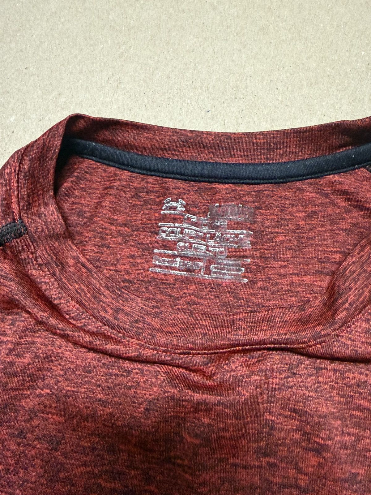 Under Armour Under Armour Heat Gear Loose Shirt Red size XL Rare! Size US XL / EU 56 / 4 - 3 Thumbnail