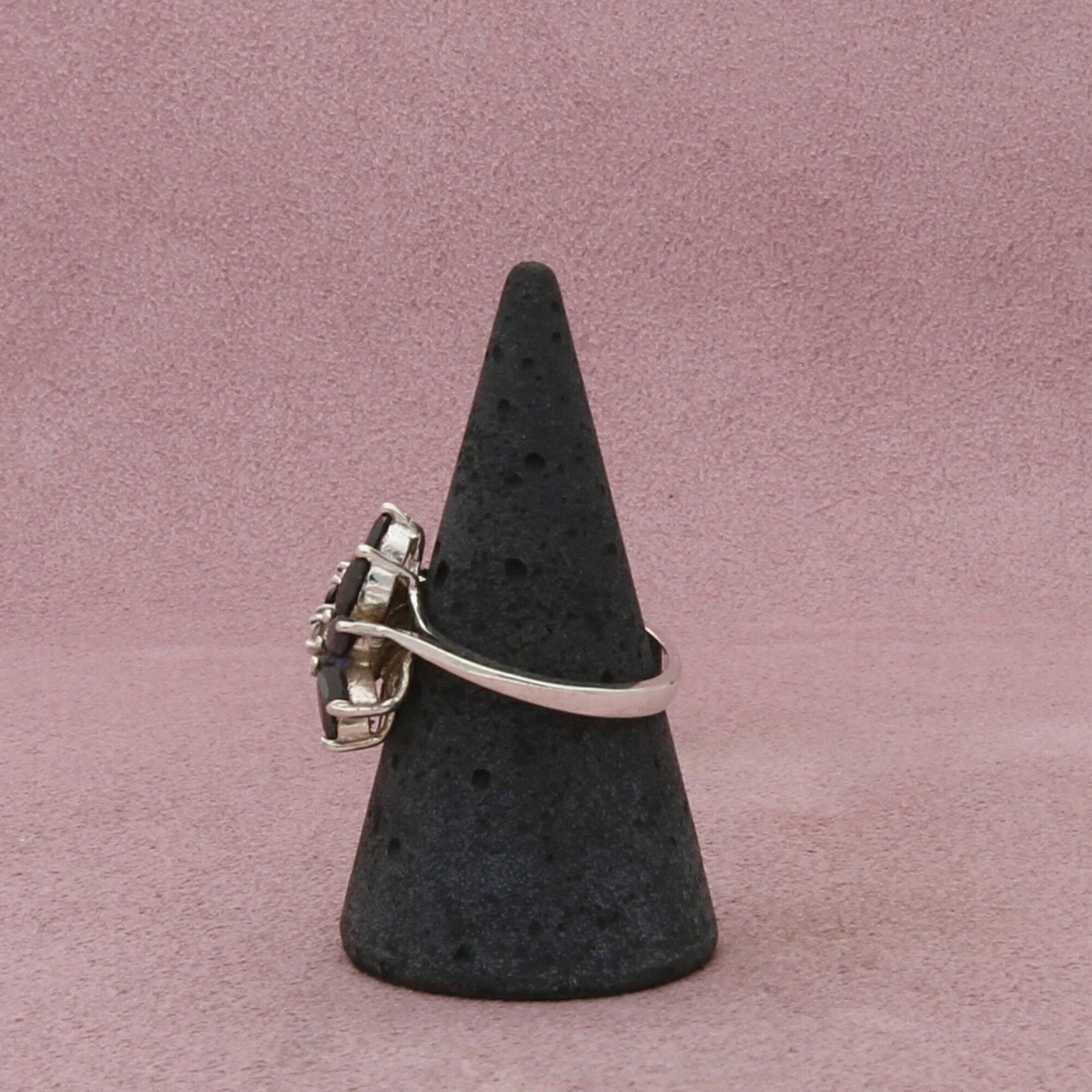 Sterling Silver sterling silver marquise-cut black cz cluster ring size 7.75 Size ONE SIZE - 2 Thumbnail