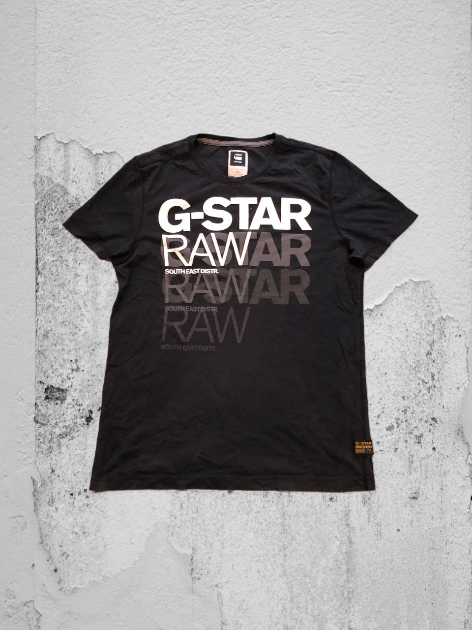 G-Star Vintage big logo G-Star Raw black T-shirt crazy Y2K size M Size US M / EU 48-50 / 2 - 1 Thumbnail