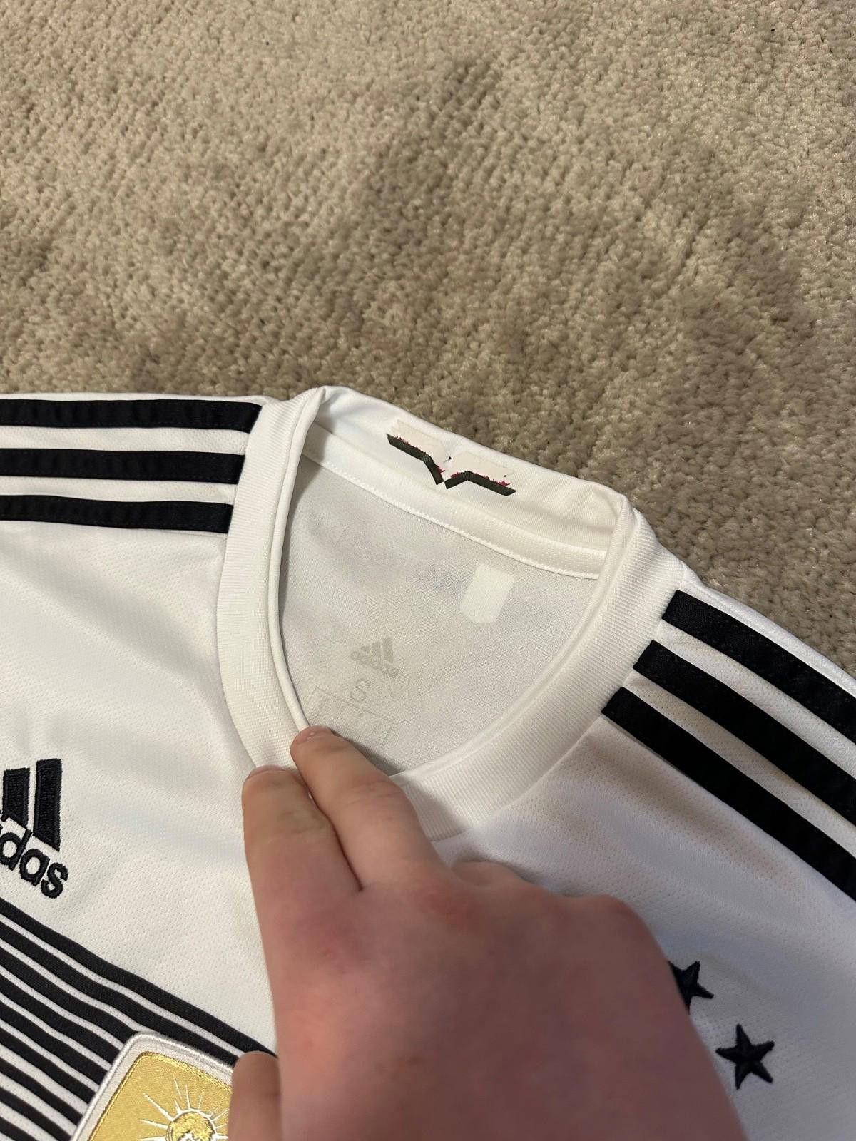 Adidas GERMANY 2018 2019 HOME SHIRT FOOTBALL SOCCER JERSEY ADIDAS Size US S / EU 44-46 / 1 - 4 Thumbnail
