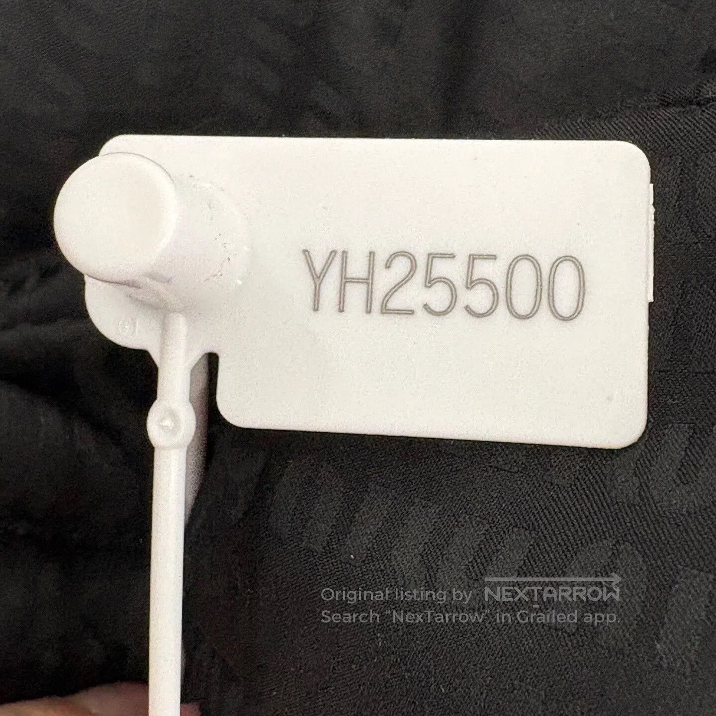Miu Miu Miumiu Logo Pocket Shirt Down Jacket. Size XS / US 0-2 / IT 36-38 - 8 Thumbnail