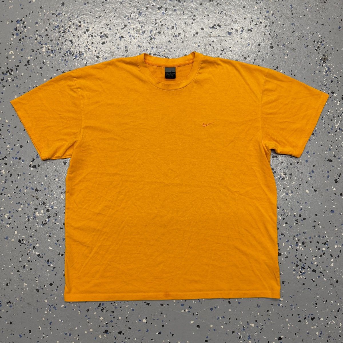Nike Vintage Y2K Nike Silver Tag Sri Fit Blank Swoosh Shirt XL Size US XL / EU 56 / 4 - 1 Thumbnail