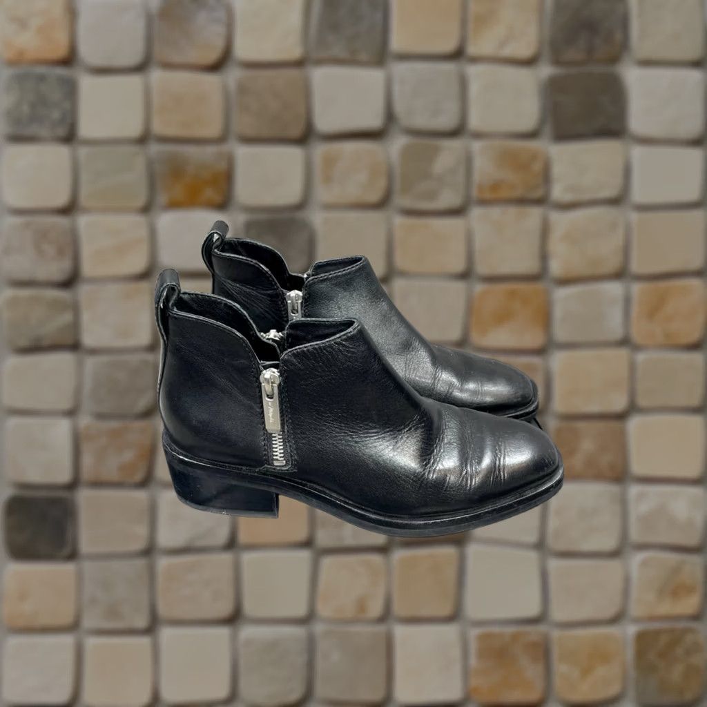3.1 Phillip Lim 3.1 Phillip Lim Alexa Boot Womens Black Leather Ankle Zip Bootie Size 35 Eu 4 Us Size US 4 / IT 34 - 1 Thumbnail