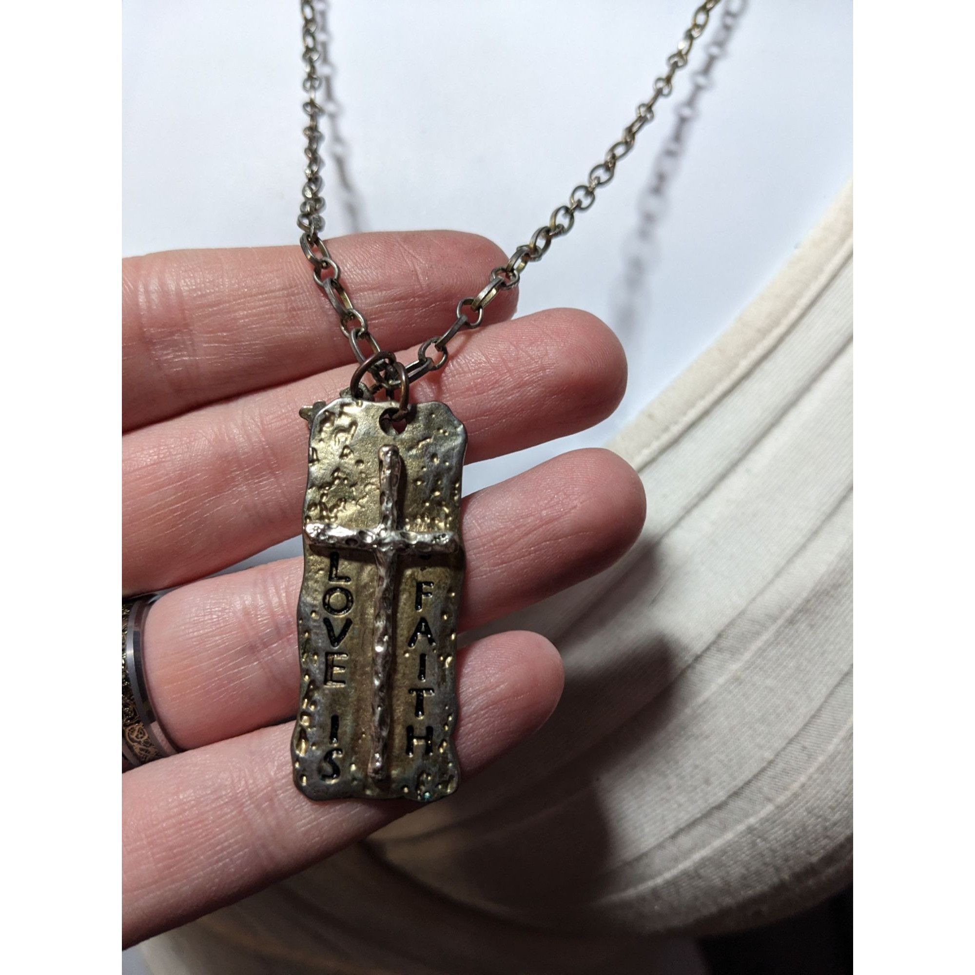 Other Love Is Faith Hammered Brutalist Pendant Necklace Size ONE SIZE - 11 Thumbnail