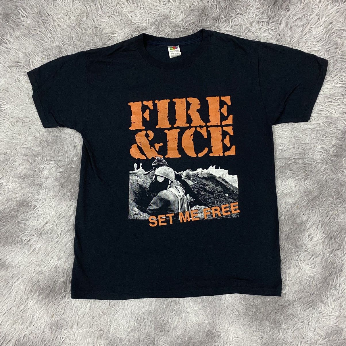 Band Tees × Fruit Of The Loom × Vintage Fire & ice hardcore punk band european tour 2011 Size US L / EU 52-54 / 3 - 1 Thumbnail