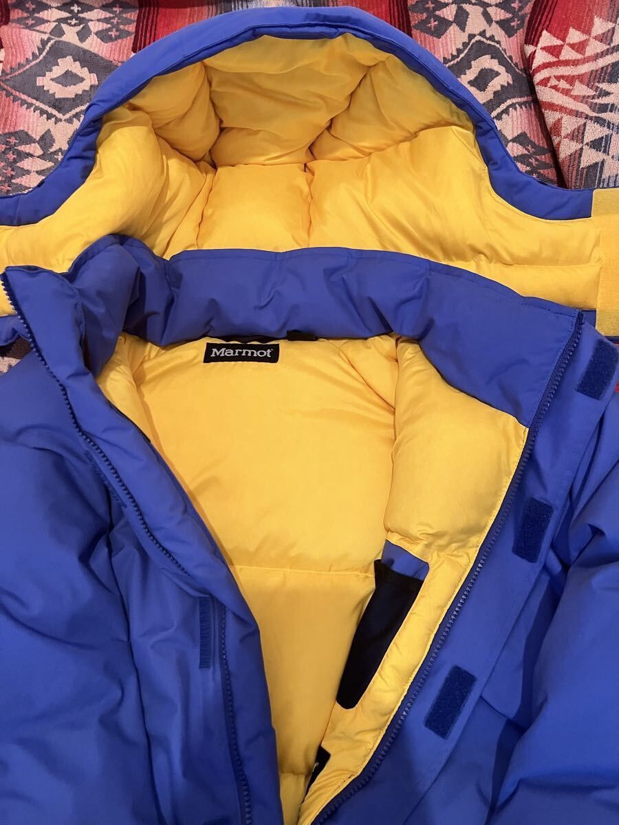 Marmot Marmot × the Apartment / MAMMOTH PARKA / BLUE × YELLOW XXL Size US XXL / EU 58 / 5 - 8 Thumbnail