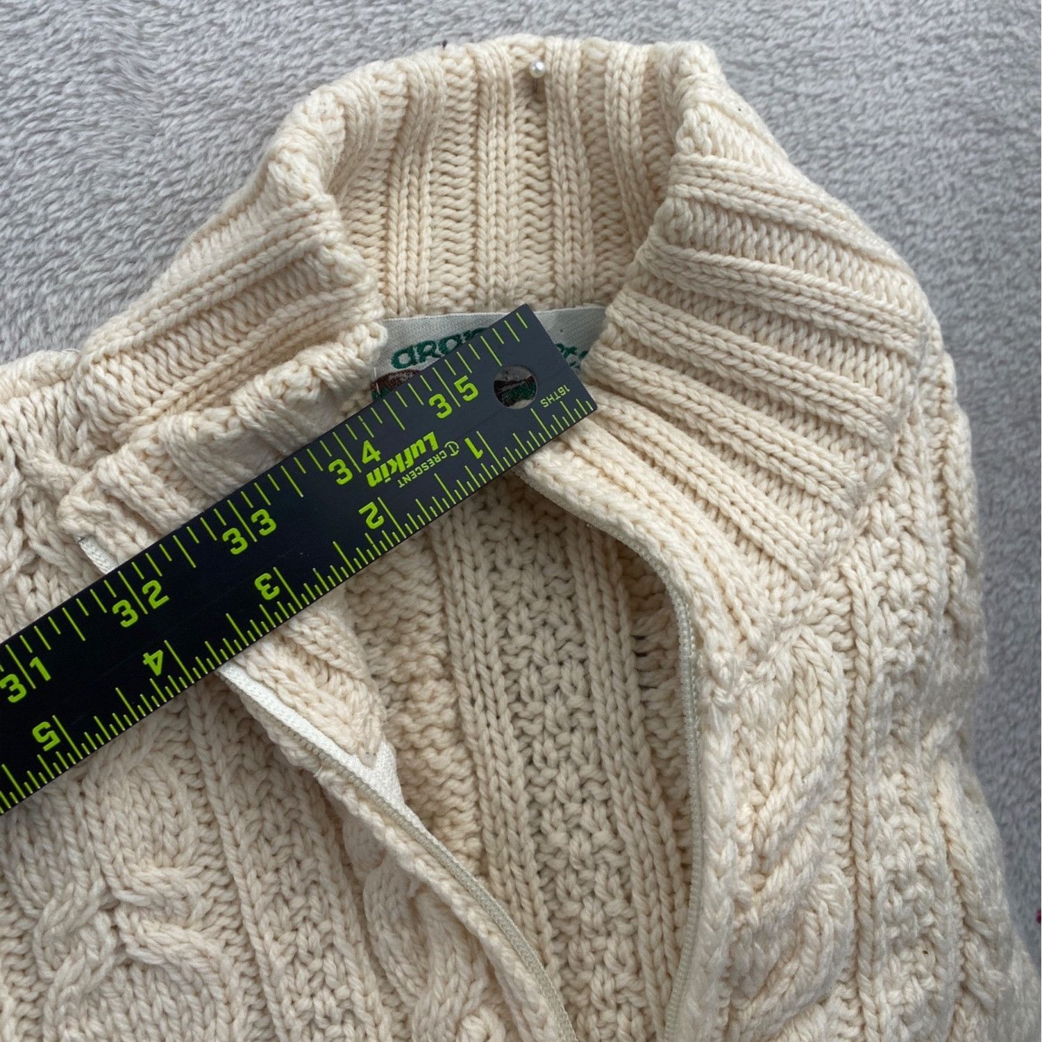 Aran Crafts Aran Crafts Women's Cardigan Sweater Medium Cream Cable Knit Size M / US 6-8 / IT 42-44 - 11 Thumbnail