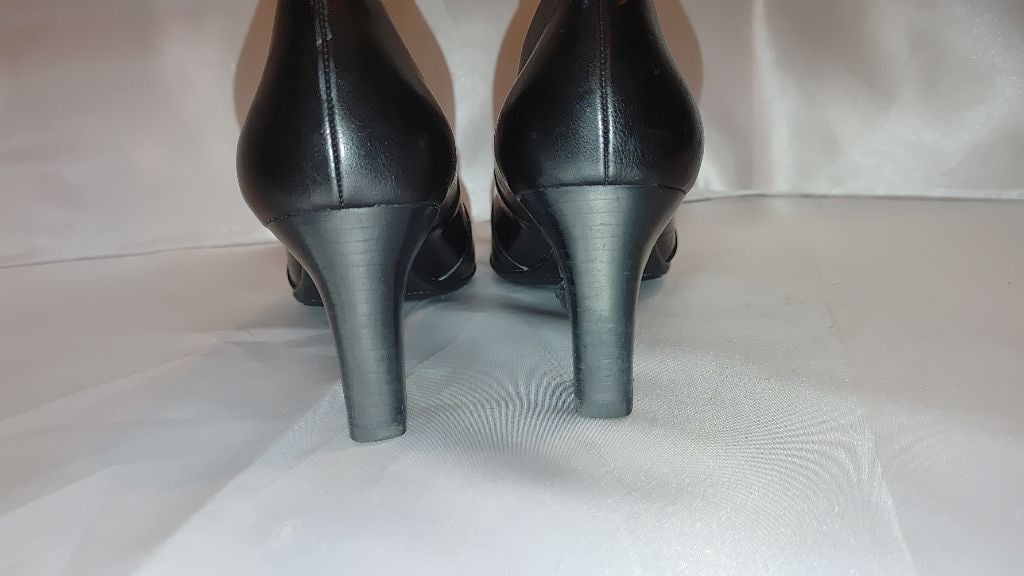 Franco Sarto Franco Sarto L-Tapas Size 8.5M Size US 8.5 / IT 38.5 - 9 Thumbnail