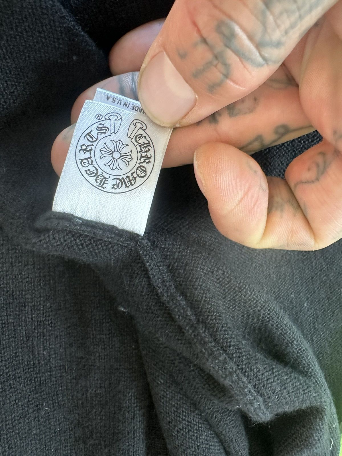 Chrome Hearts CHROME HEARTS THRASHED CASHMERE SWEATER CARDIGAN CROSS PATCH Size US M / EU 48-50 / 2 - 8 Thumbnail