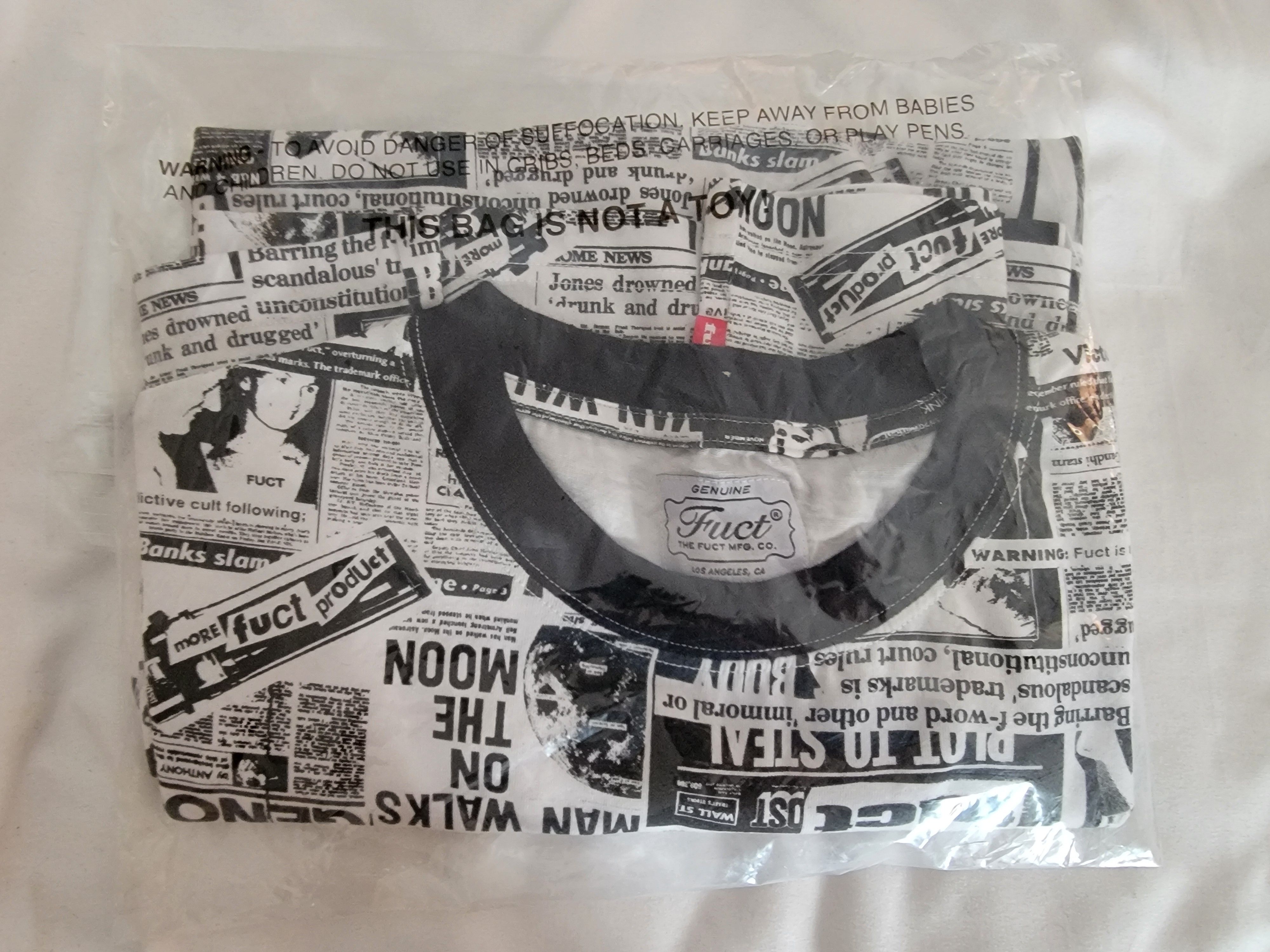 FUCT Fuct Headlines Tee (L) Size US L / EU 52-54 / 3 - 2 Thumbnail