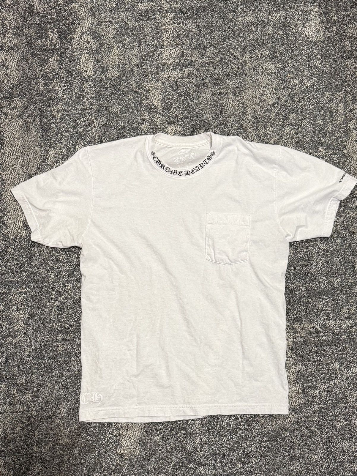 Chrome Hearts Chrome Hearts Neck Letters Logo T-shirt Size US L / EU 52-54 / 3 - 1 Thumbnail