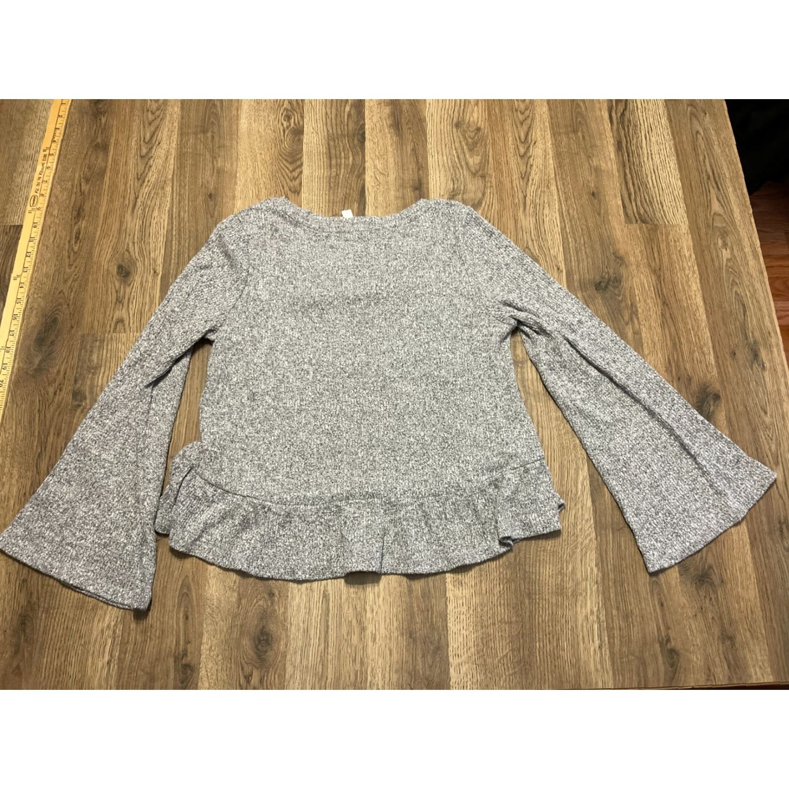 Vintage Gilligan & O'Malley Shirt Medium Gray Flared Long Sleeve Solid Women's Size M / US 6-8 / IT 42-44 - 2 Thumbnail