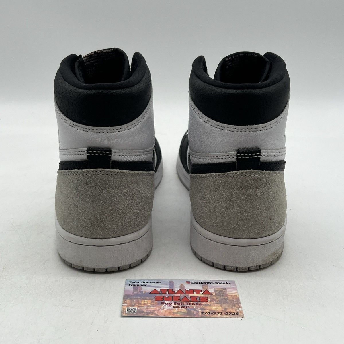 Nike Air Jordan 1 high stage haze Size US 12 / EU 45 - 3 Thumbnail