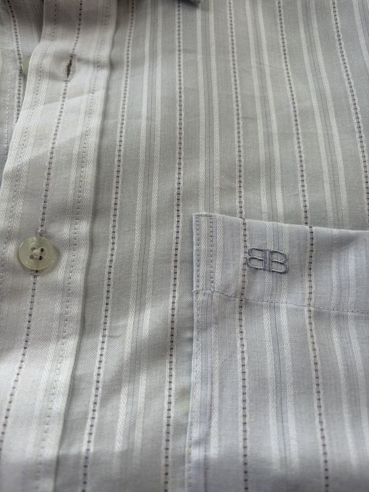 Balenciaga Balenciaga double layered vintage shirt button Size US XL / EU 56 / 4 - 4 Thumbnail