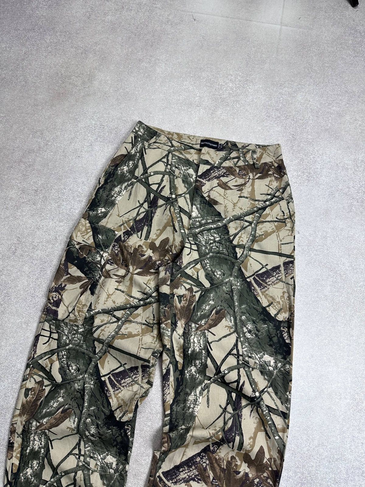 Realtree Vintage Realtree 3D Camo Y2K Avantgarde Baggy Jeans 30 Size US 31 - 2 Thumbnail