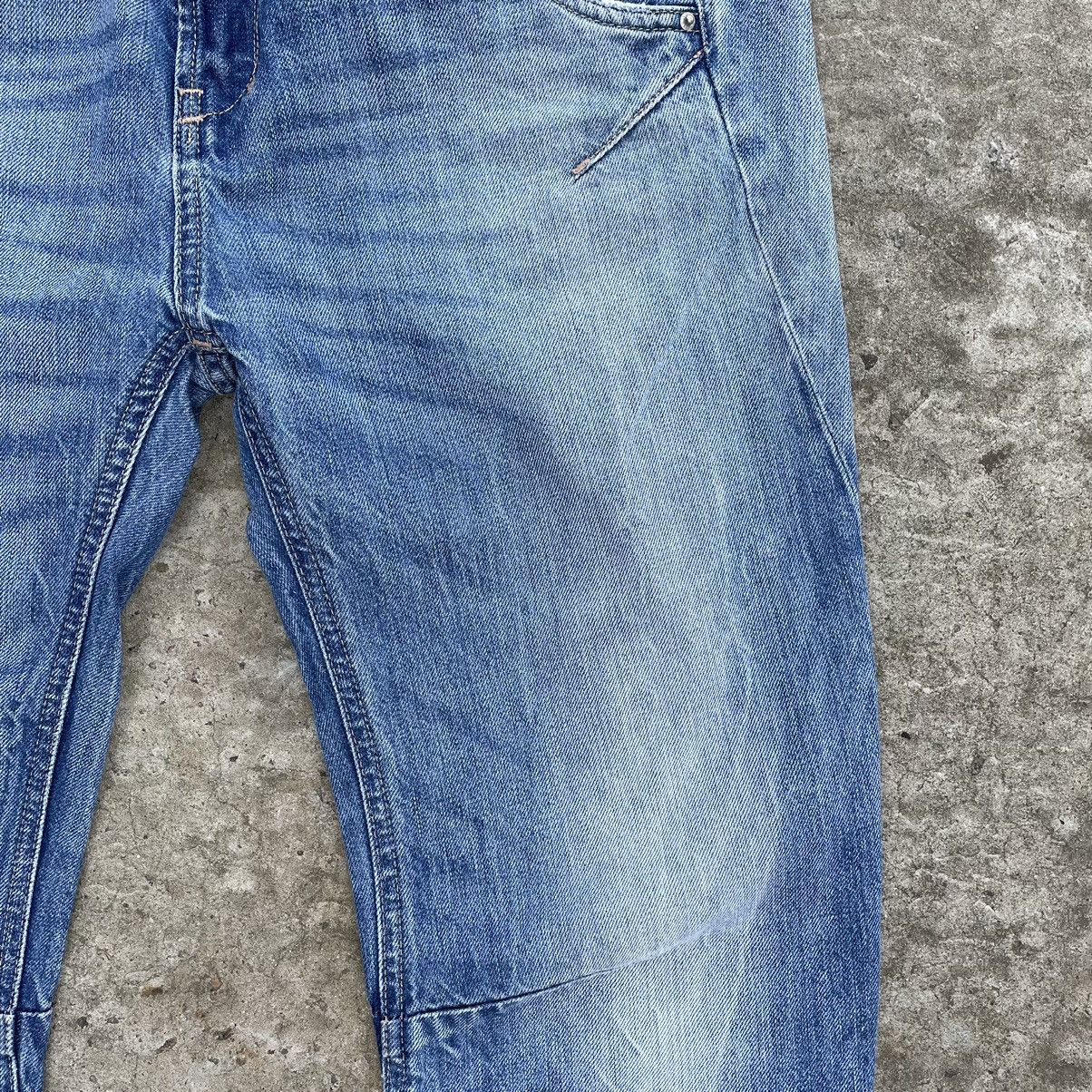Diesel Vintage Diesel Jeans W26xL32 Old Money Style USA 90s Y2K Size US 26 / EU 42 - 7 Thumbnail