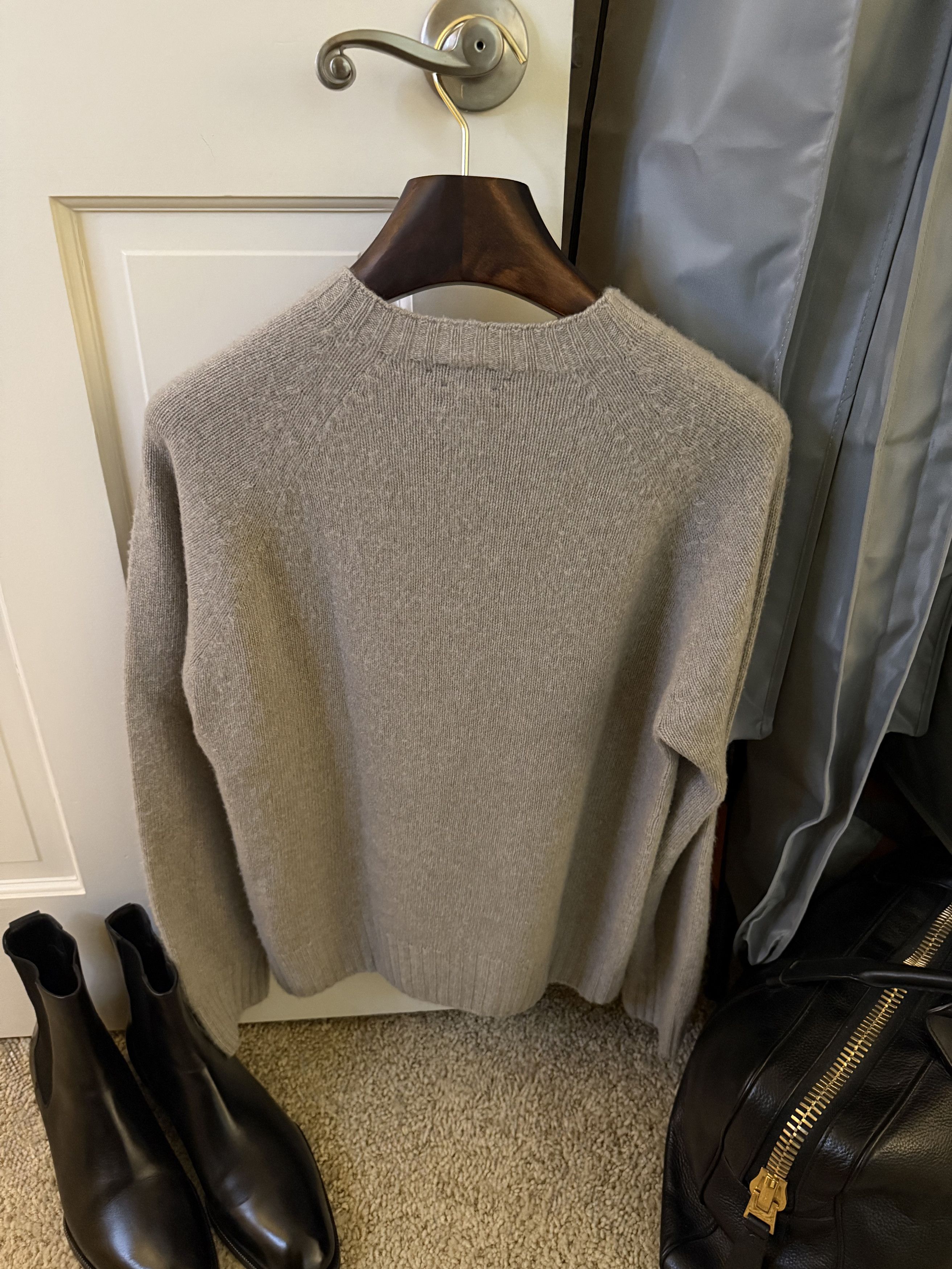 Tom Ford Best Dressed $2,000 w/tax TOM FORD 100% Cashmere Crewneck Size US M / EU 48-50 / 2 - 12 Thumbnail