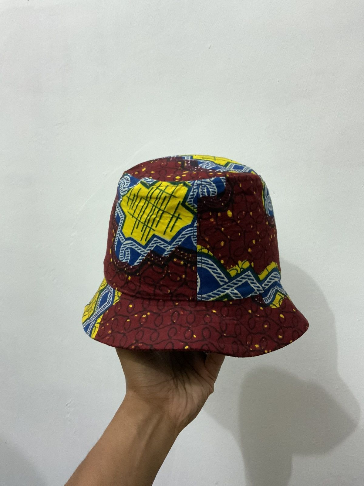 If Six Was Nine La Sartan Paris Mediterranee Bucket Hat Cap Size ONE SIZE - 3 Thumbnail