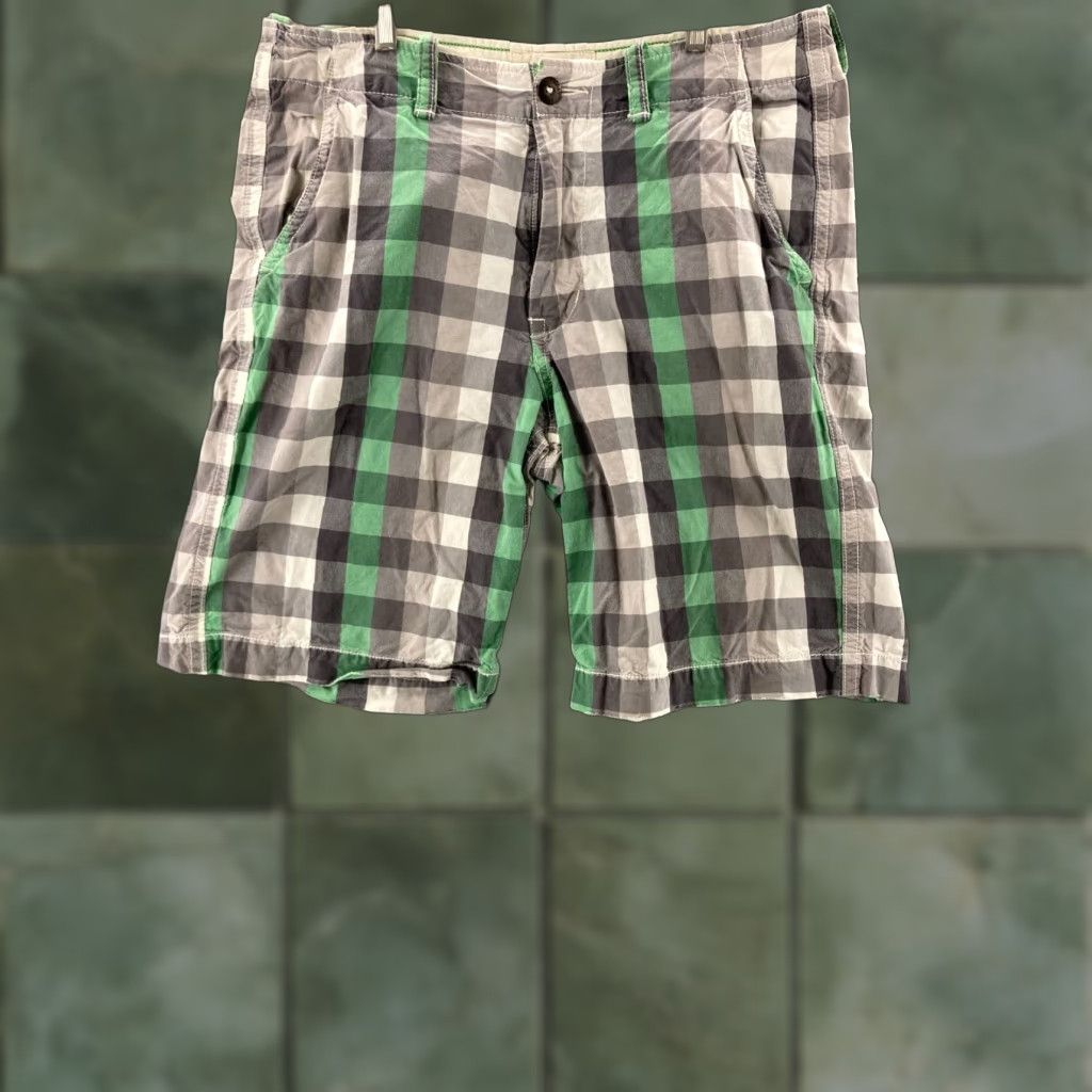 American Eagle Outfitters American Eagle Shorts 34 Mens Plaid Longer Length Skater Golf Size US 34 / EU 50 - 1 Thumbnail