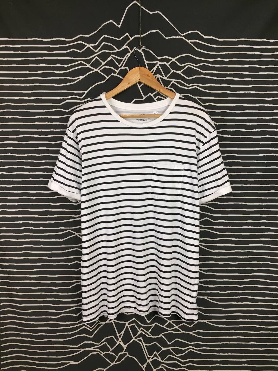 H&M H&M Crewneck Regular Fit Striped Pocket Tee Size US L / EU 52-54 / 3 - 1 Thumbnail