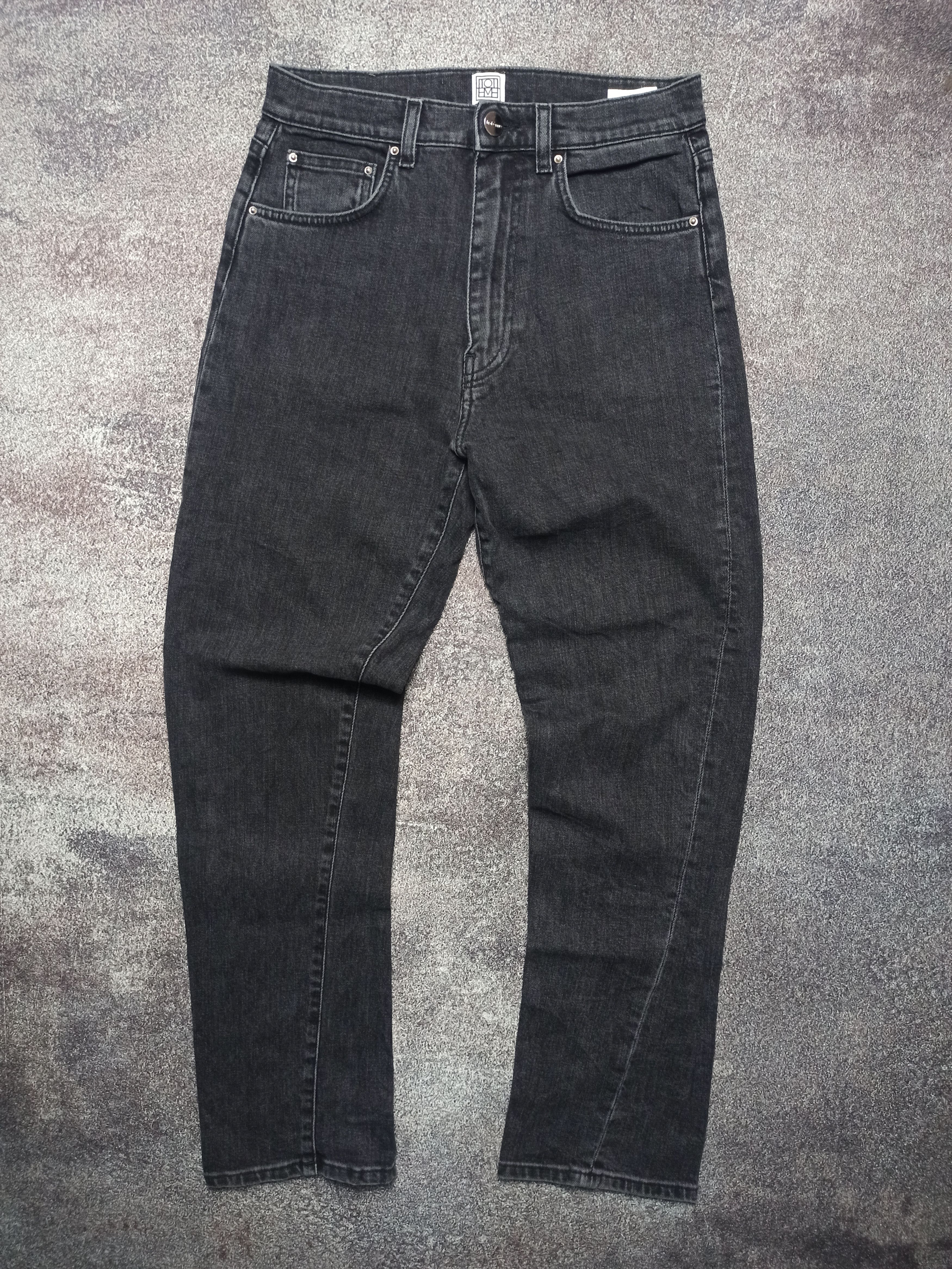 Toteme TOTEME TWISTED SEAM DENIM BLACK WASH Size 28" / US 6 / IT 42 - 1 Thumbnail