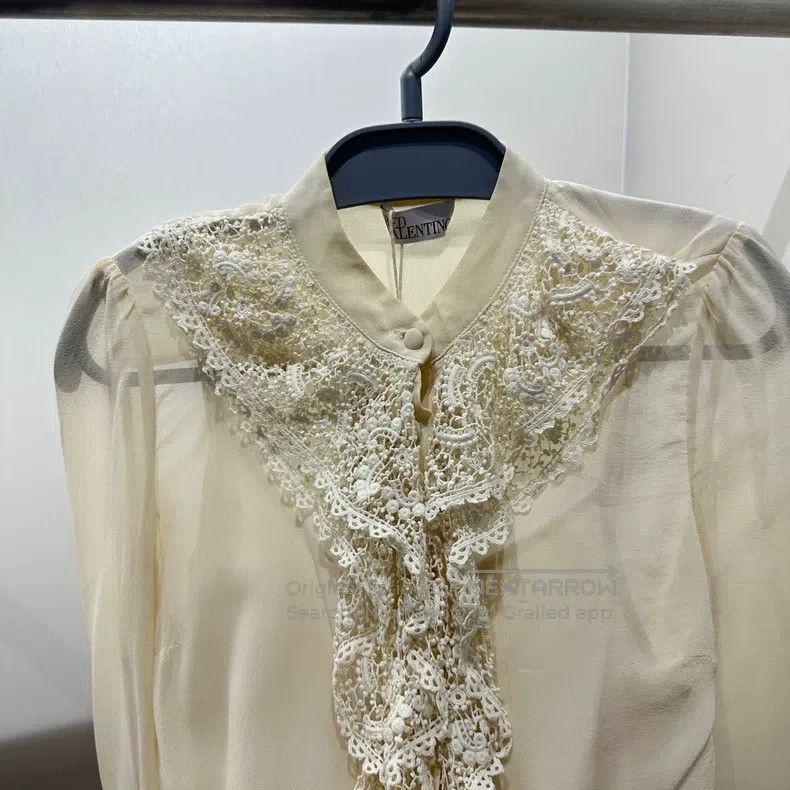 Other Valentino Lace-collared silk shirt Size XS / US 0-2 / IT 36-38 - 6 Thumbnail