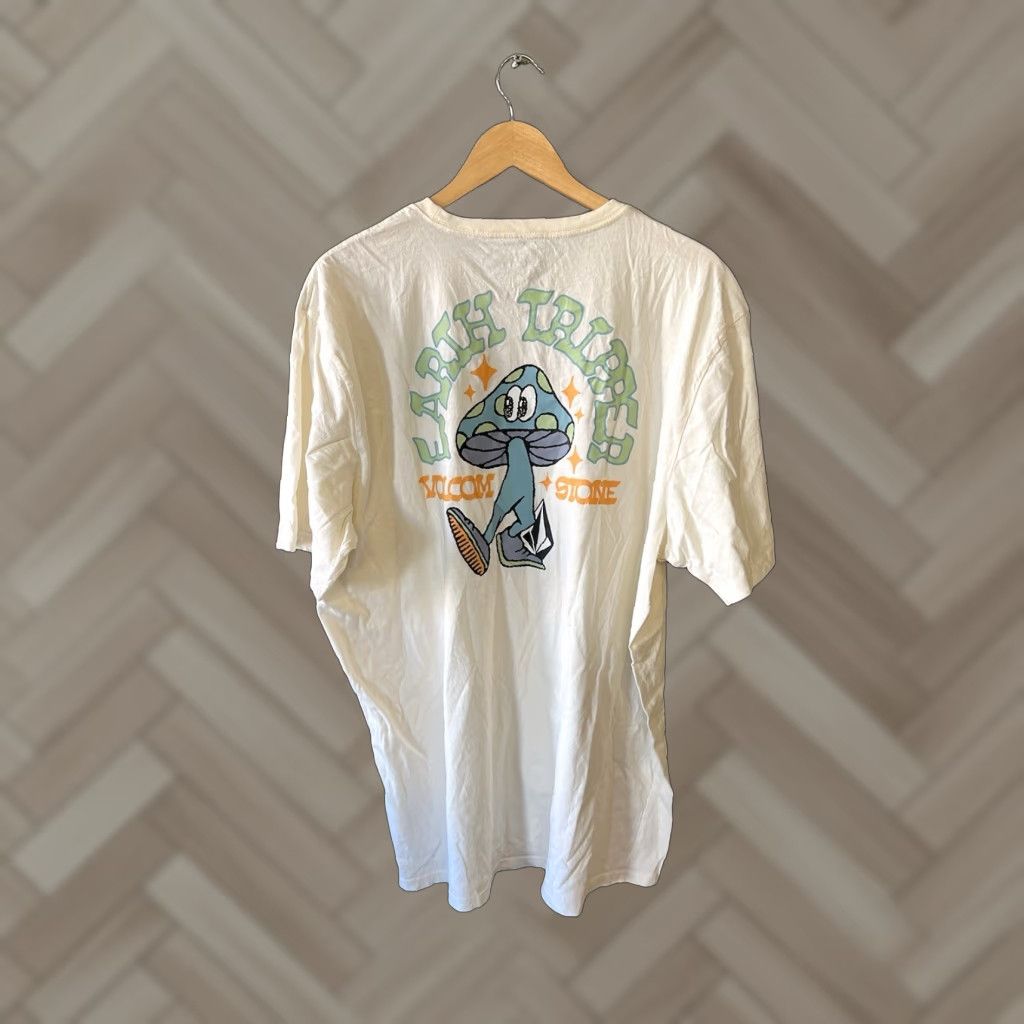 Volcom Volcom Mens White Short Sleeve T-Shirt Mushroom Graphic 2XL VINTAGE Size US XXL / EU 58 / 5 - 1 Thumbnail