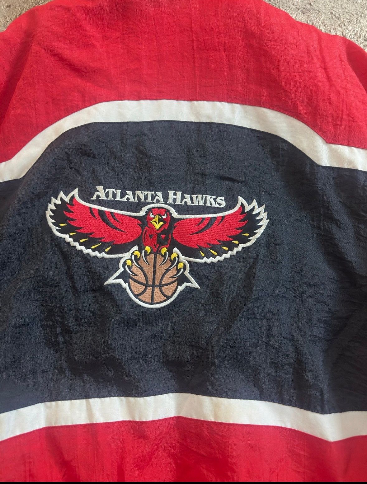Logo Athletic Vintage Logo Athletic Atlanta Hawks Puffer Jacket L Size US L / EU 52-54 / 3 - 7 Thumbnail