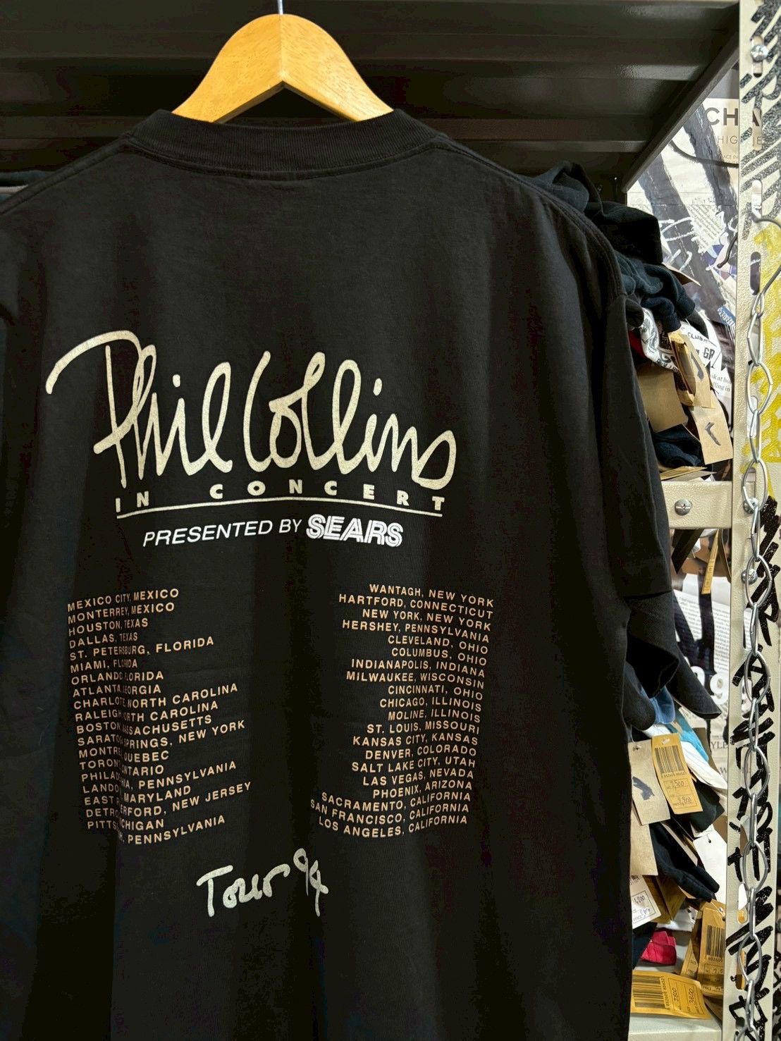Band Tees Phil Collins vintage tee Size US XL / EU 56 / 4 - 7 Thumbnail
