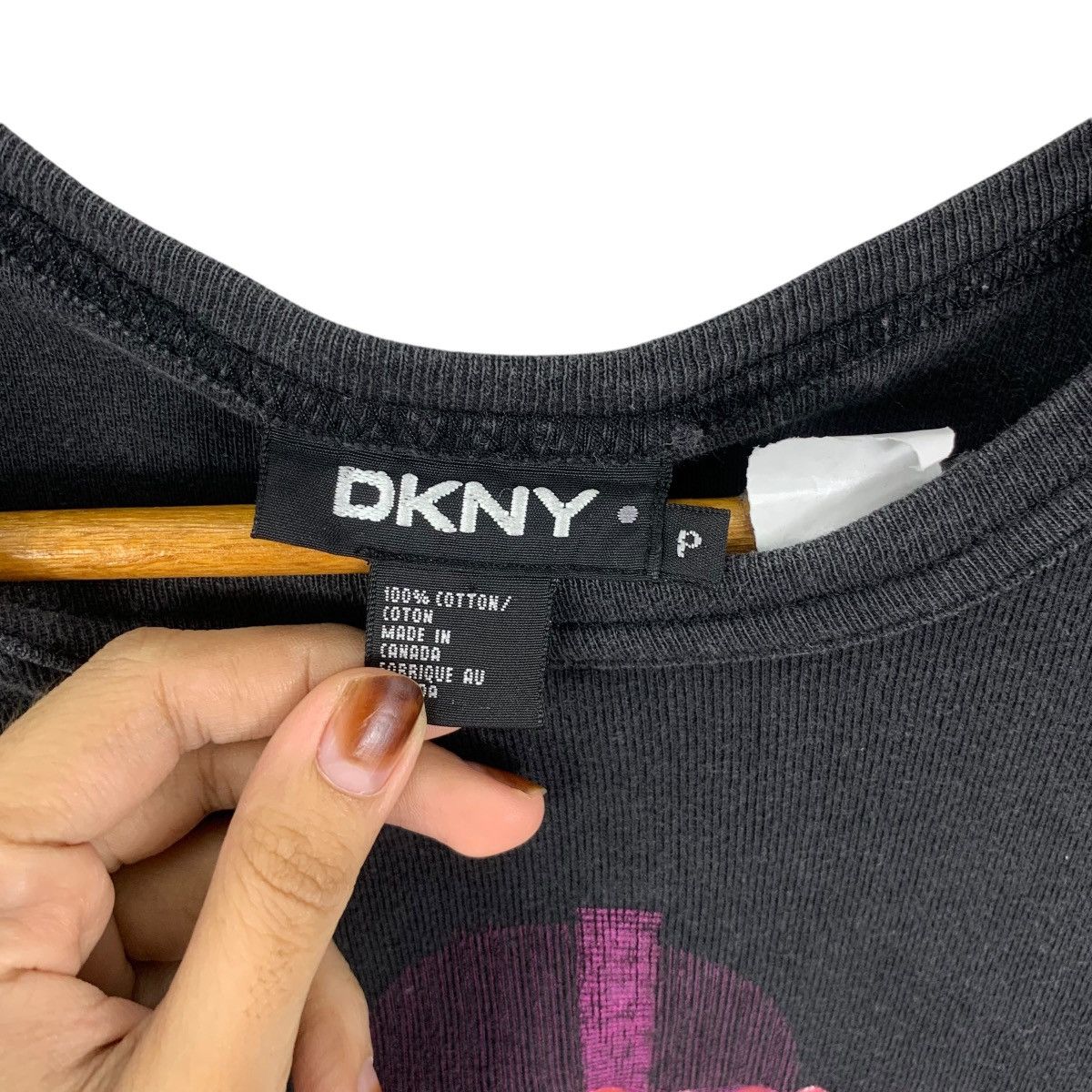 DKNY Vintage DKNY DONNA KARAN NEW YORK Slim Fit Tee Shirt Top Size XXS / US 00 / IT 34 - 8 Thumbnail