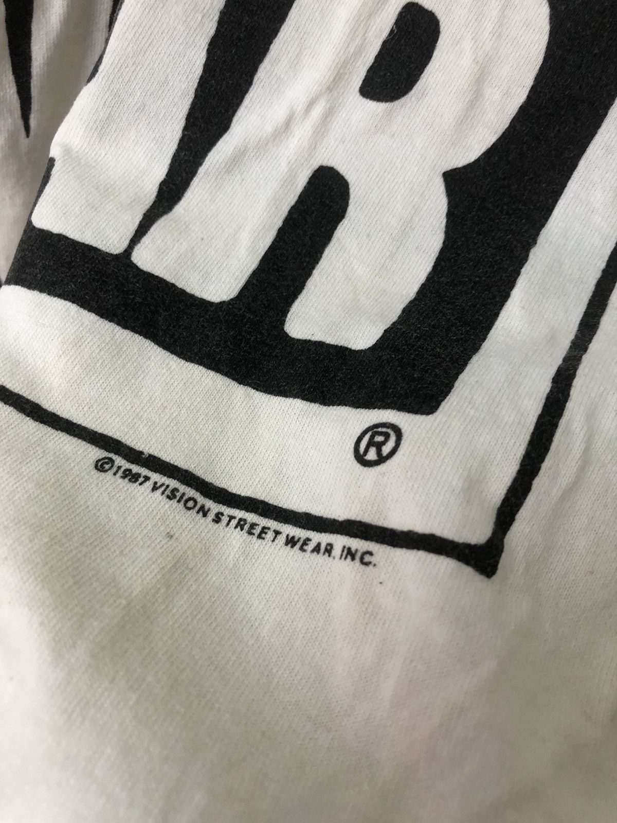 Vision Streetwear Vintage Late 80s Skate Vision Street Wear Tee Size US M / EU 48-50 / 2 - 5 Thumbnail
