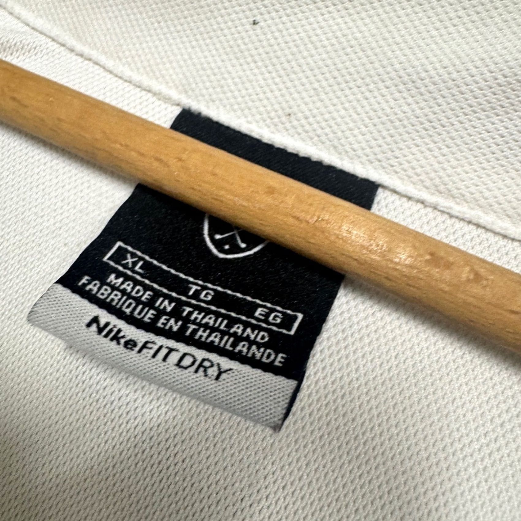Nike Nike Polo Shirt Men XL 2008 Beijing Budweiser Stained 1/4 Button Up White Size US XL / EU 56 / 4 - 3 Thumbnail