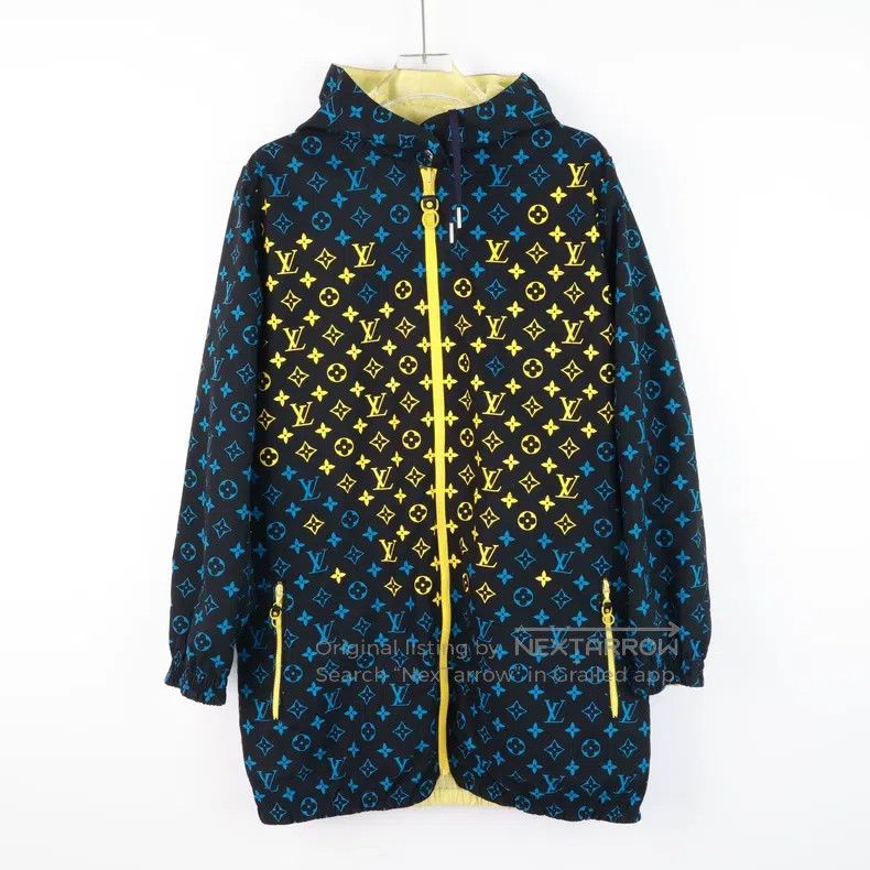 Louis Vuitton Louis Vuitton Double-sided jacket Size XS / US 0-2 / IT 36-38 - 1 Thumbnail