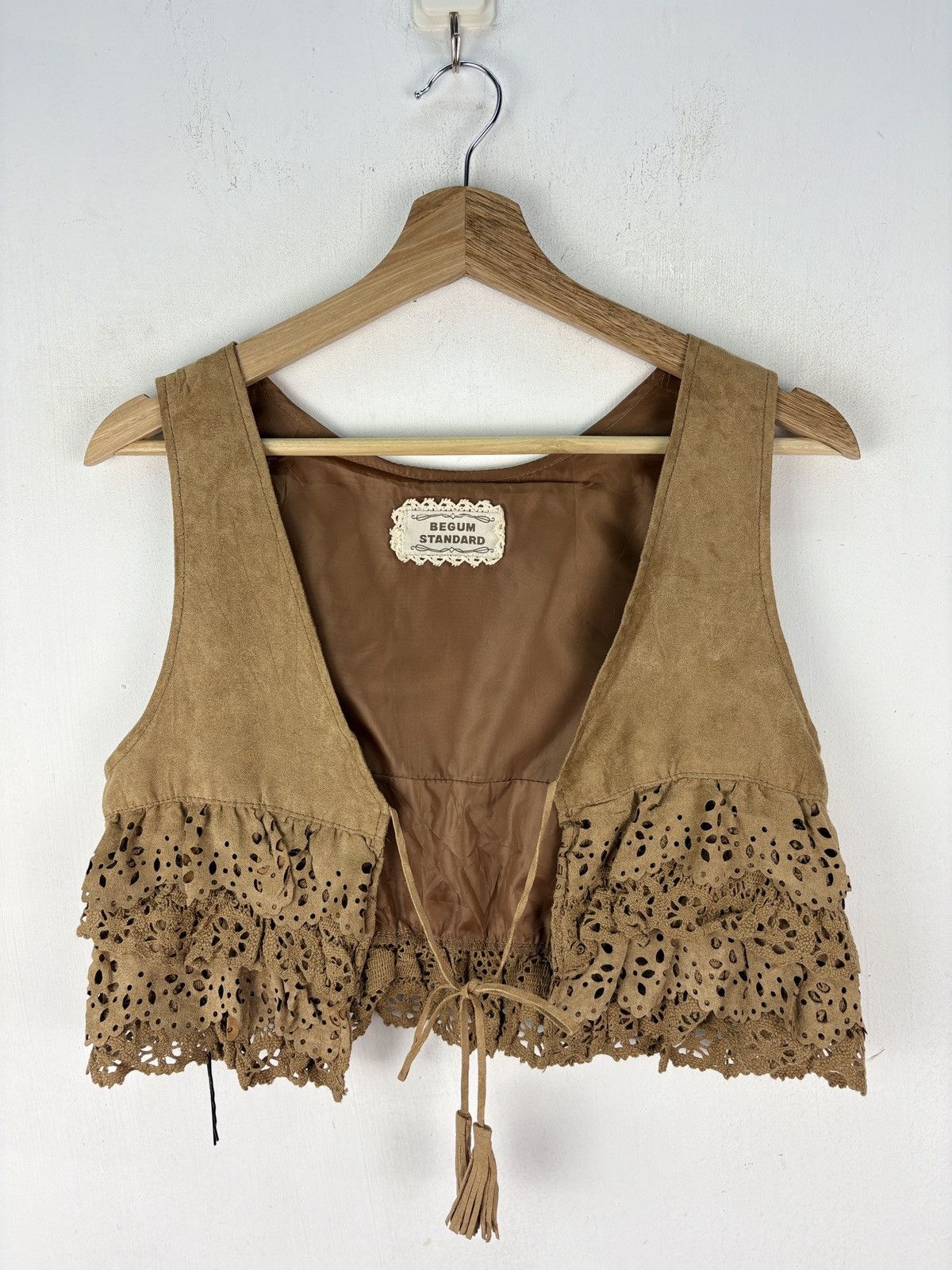 Japanese Brand Rare!! Vintage Begum Velvet Vest Jacket Shag Shaggy Size S / US 4 / IT 40 - 1 Thumbnail
