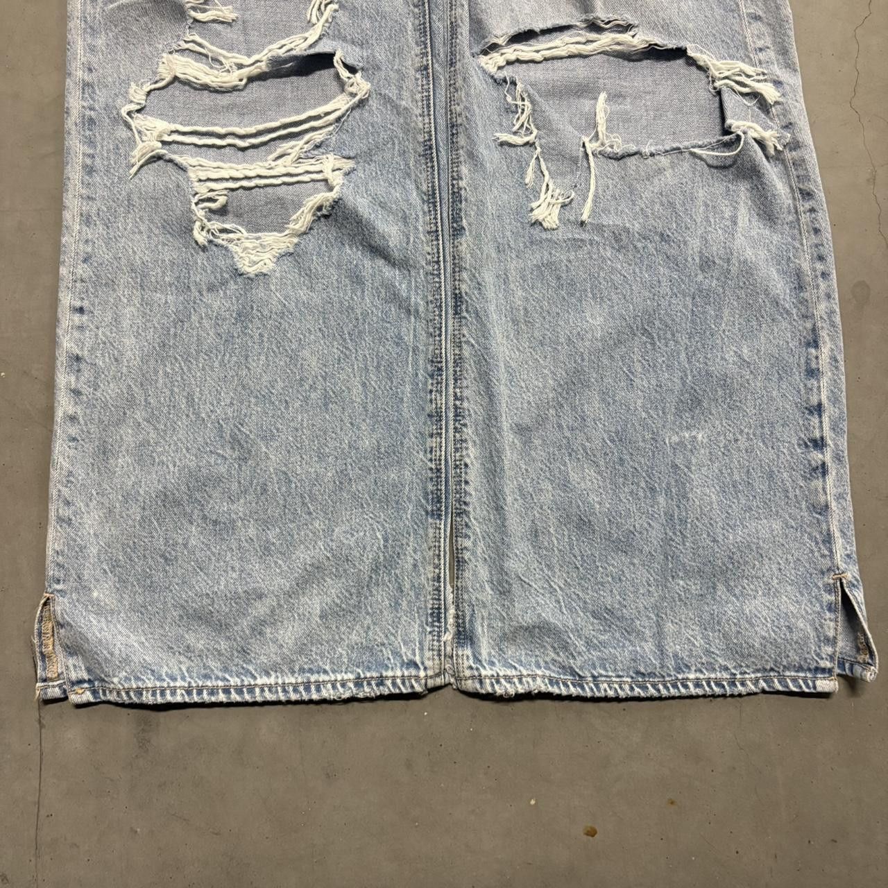 Vintage Crazy Vintage Y2K/2000s Super Baggy WideLeg Light Wash Denim Jeans! Size US 26 / EU 42 - 8 Thumbnail