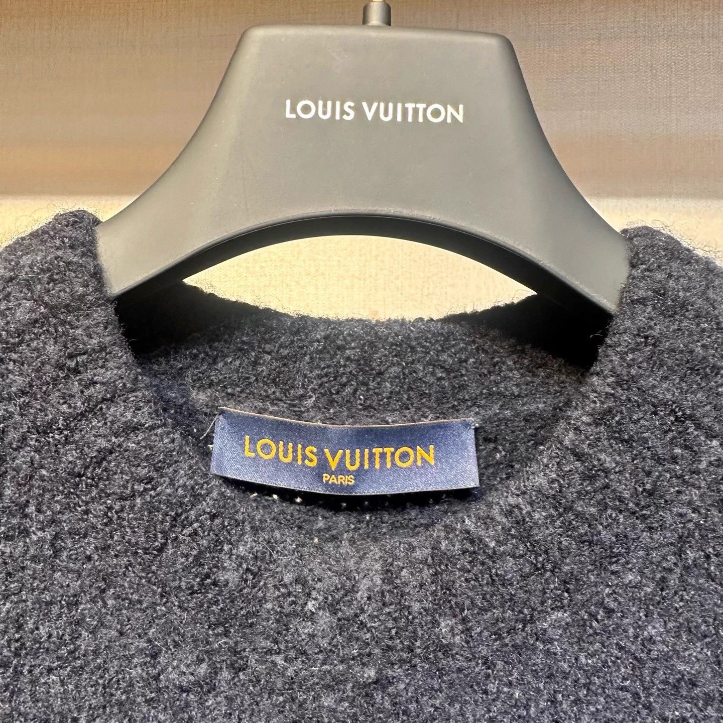 Louis Vuitton Louis Vuitton Navy Teddy Sweater XS Size US XS / EU 42 / 0 - 3 Thumbnail