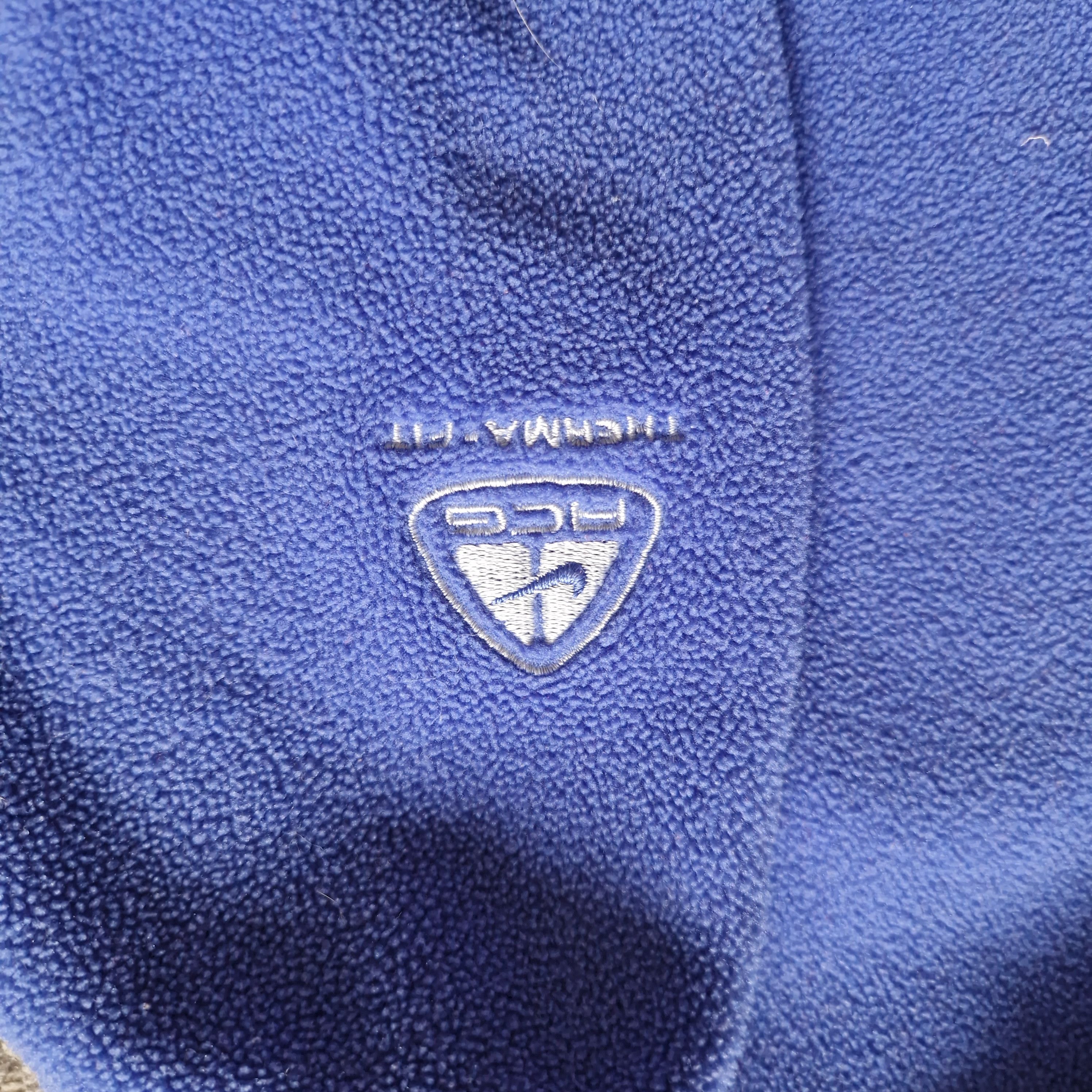 Nike ACG Vintage Nike ACG Therma-Fit Fleece Jacket Size US L / EU 52-54 / 3 - 7 Thumbnail