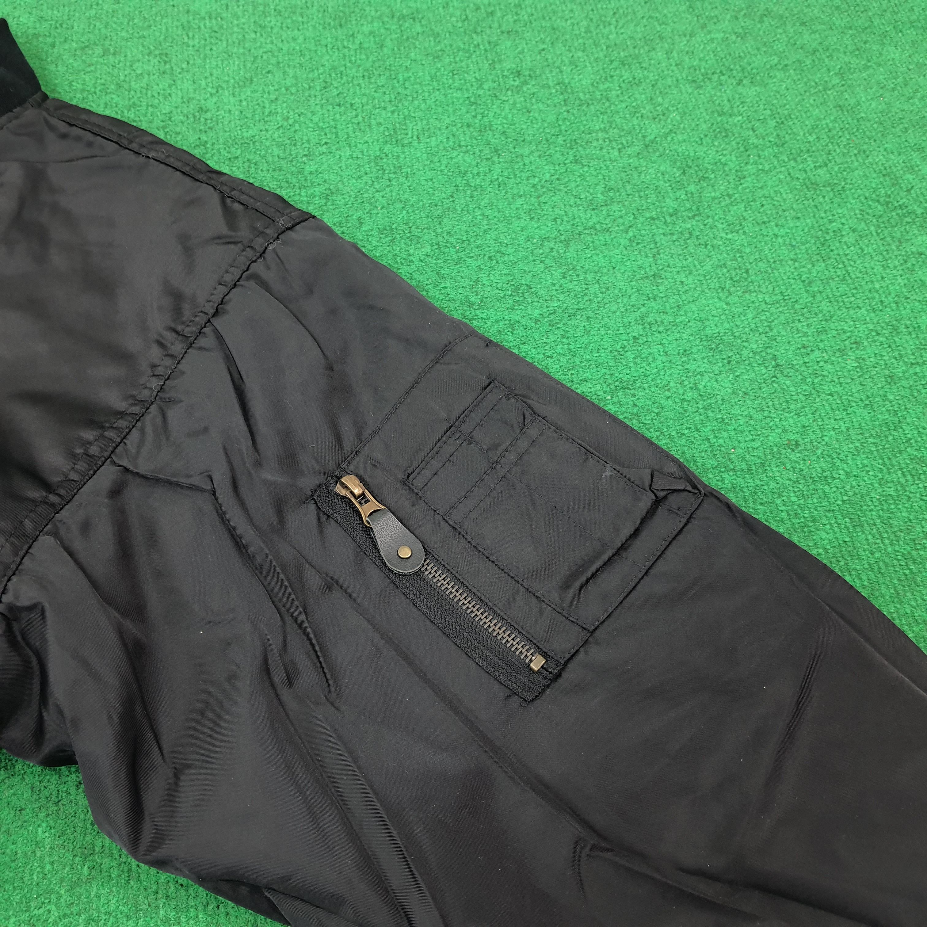 Japanese Brand × Vintage Vintage Boss Coffee Reversible Japan Bomber Jacket C236N13 Size US L / EU 52-54 / 3 - 9 Thumbnail