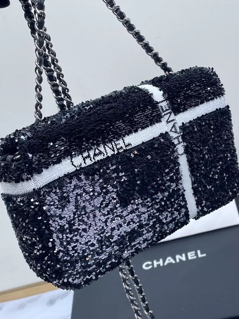 Chanel Chanel Bow Chain Bag with Sequins -2505 Size ONE SIZE - 4 Thumbnail