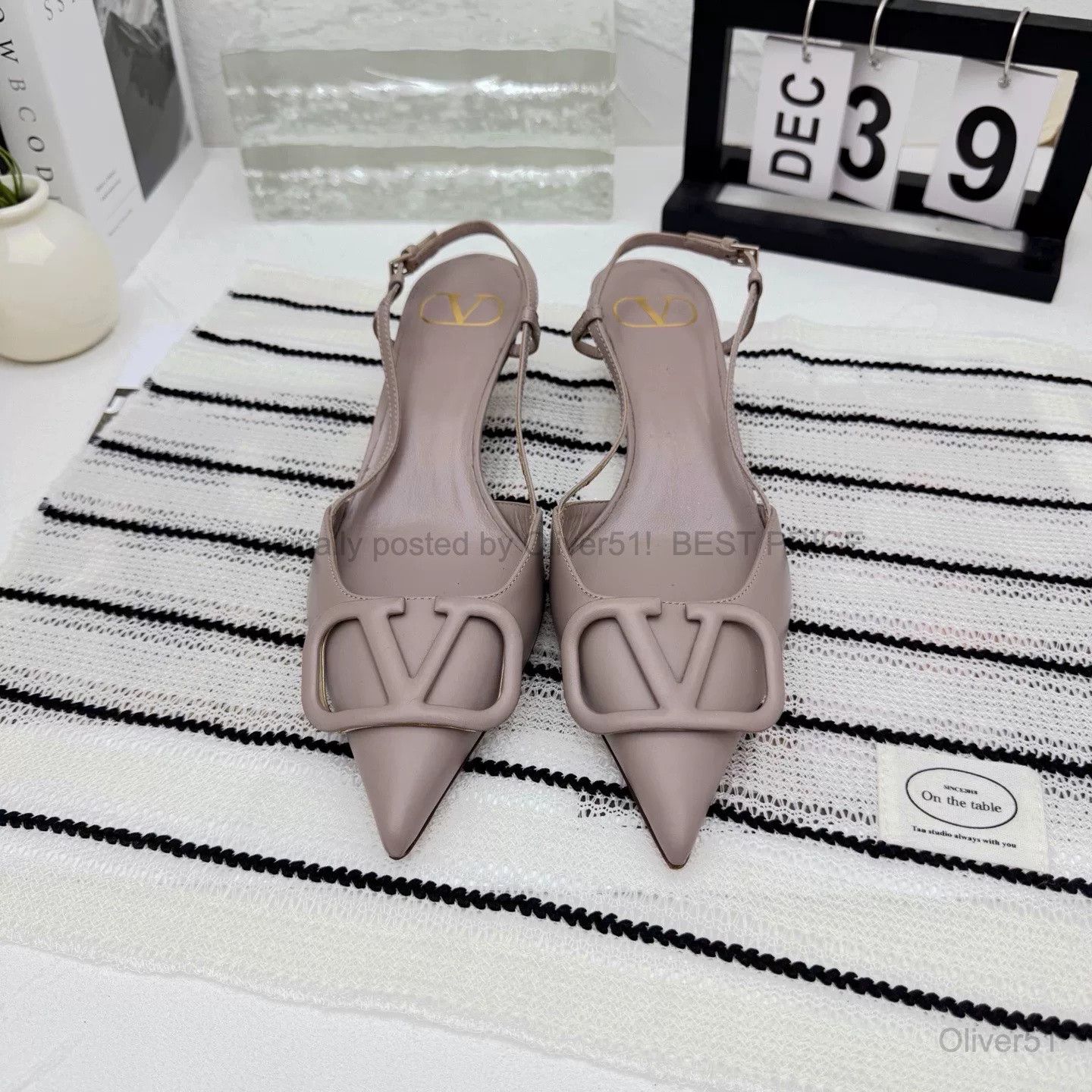 Valentino Valentino Cinnamon Pink Classic V Logo BFAJEFG466 Size US 5.5 / IT 35.5 - 2 Thumbnail