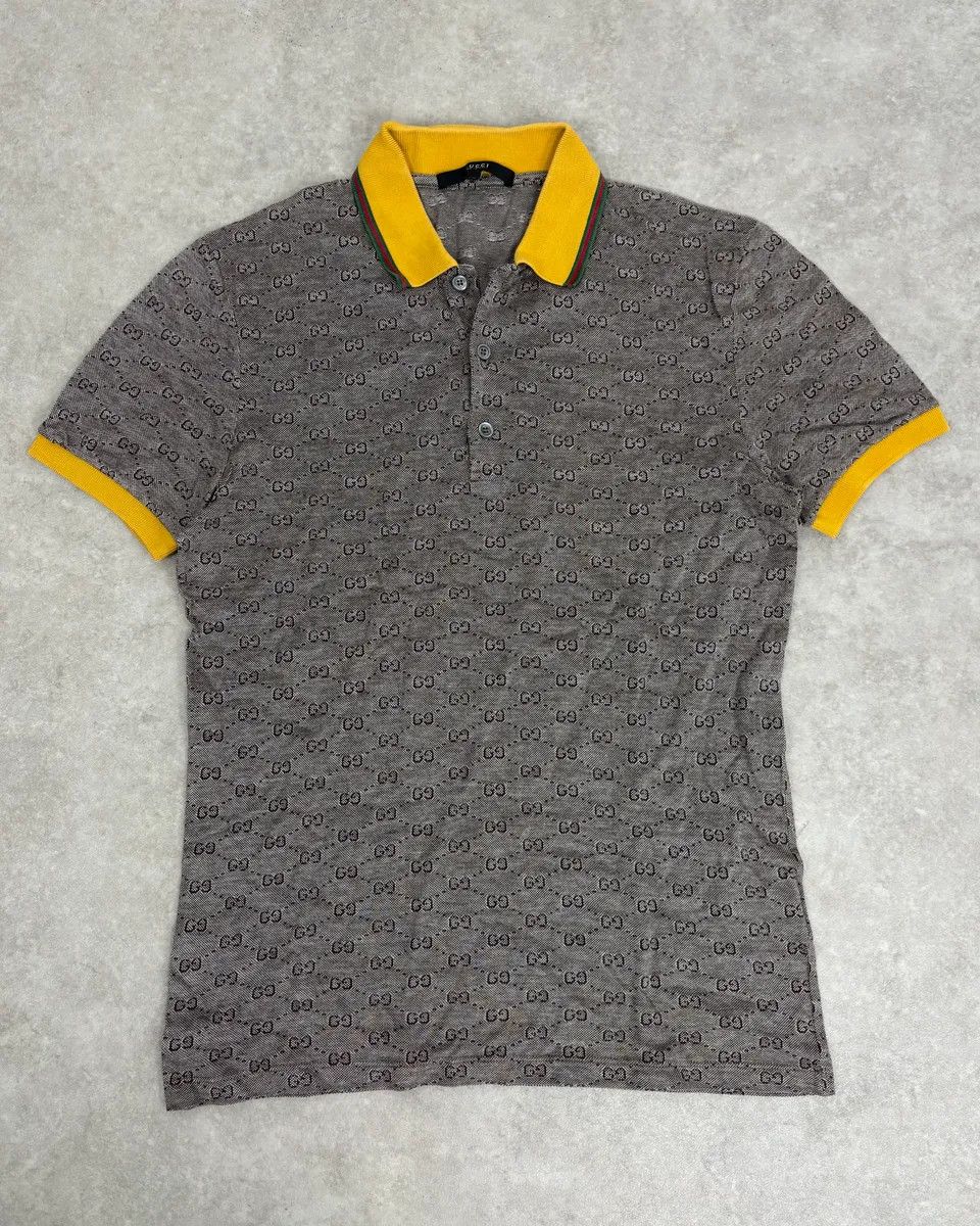 Gucci 2000s Gucci Grey Monogram Contrast Yellow Collar Polo Size US S / EU 44-46 / 1 - 1 Thumbnail